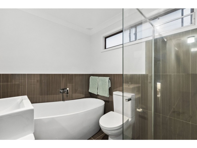 10 Charles Kay Drive, Terrigal NSW 2260
