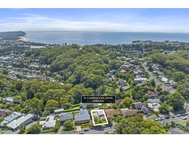 10 Charles Kay Drive, Terrigal NSW 2260