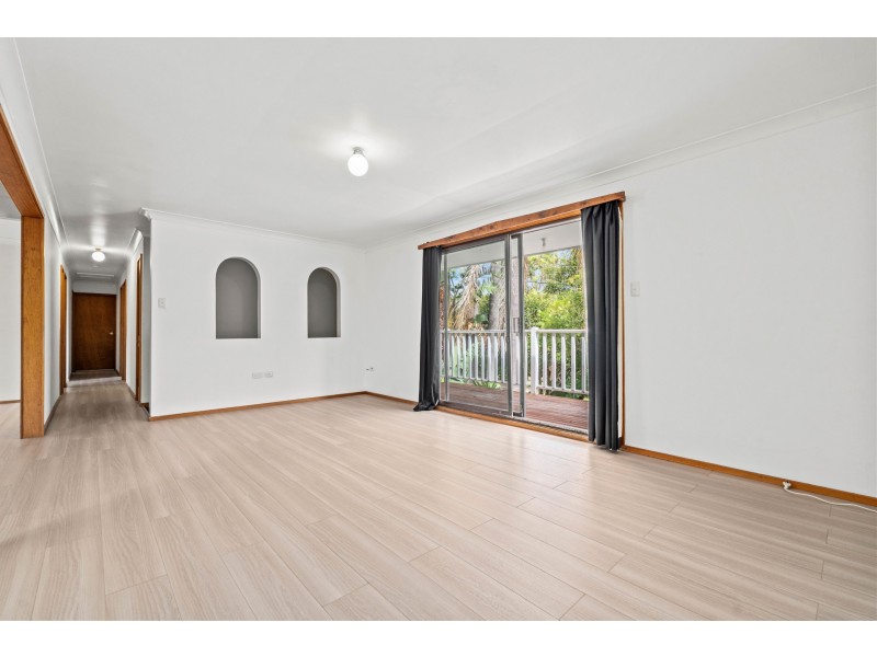 39 Noorong Avenue, Forresters Beach NSW 2260