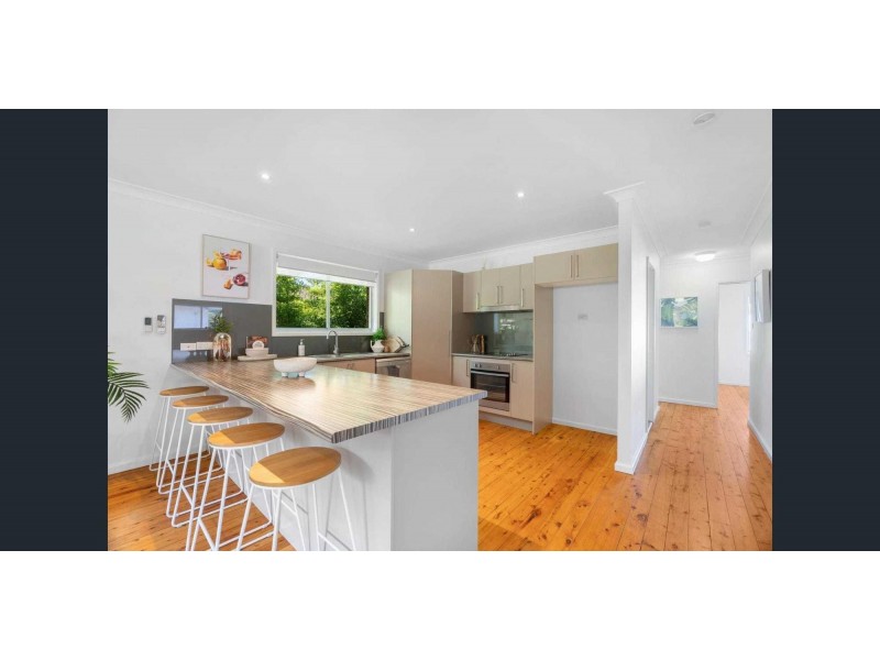16 Raymond Terrace, Terrigal NSW 2260