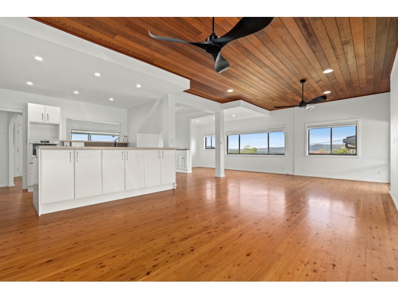 20 Caroline Street, East Gosford NSW 2250