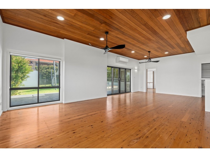 20 Caroline Street, East Gosford NSW 2250