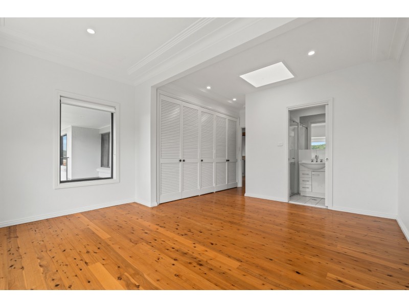 20 Caroline Street, East Gosford NSW 2250