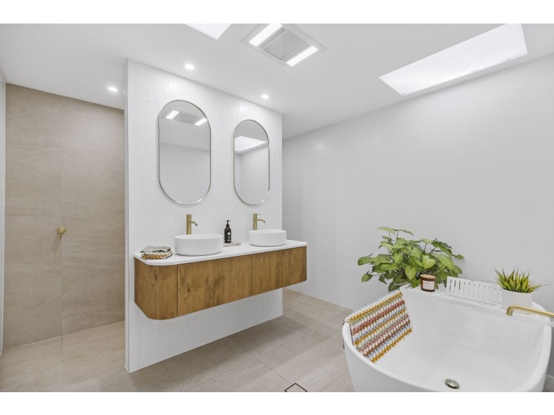 1/96 Willoughby Road, Terrigal NSW 2260