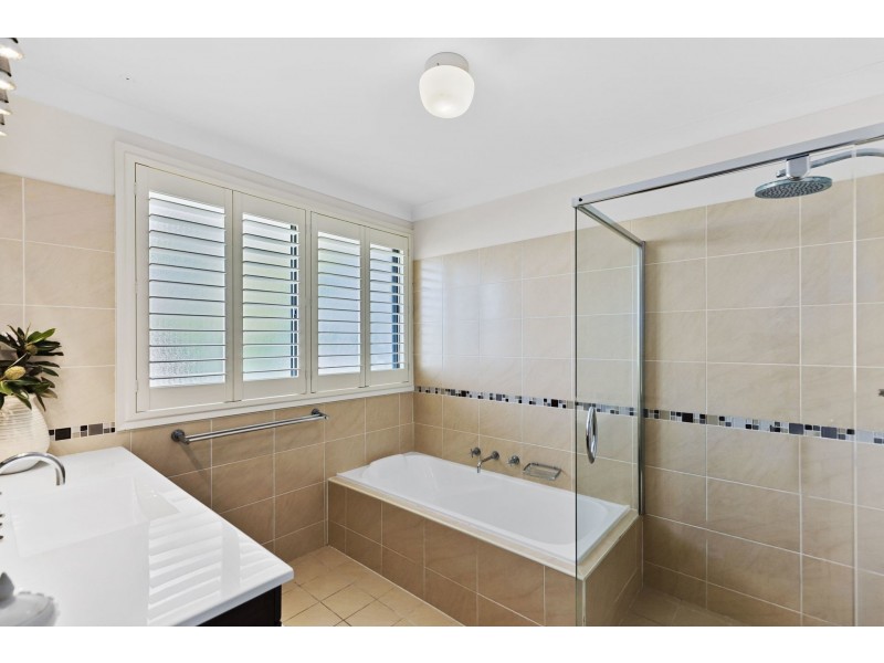 17 Woodland Road, Terrigal NSW 2260