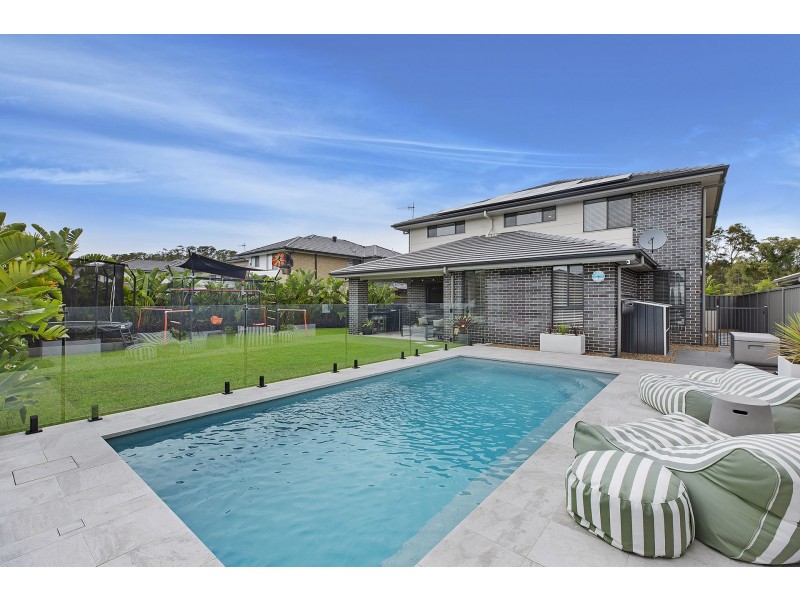 38 Mistview Circuit, Forresters Beach NSW 2260