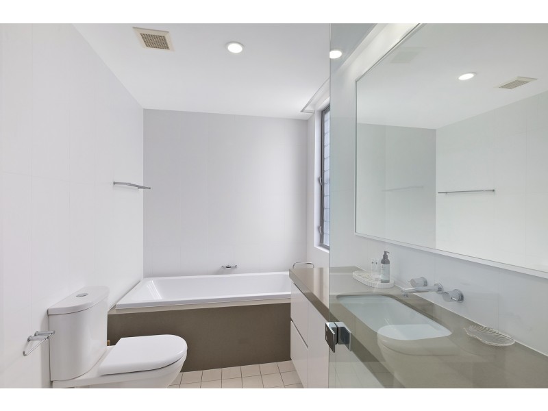 1 White Haven Avenue, Magenta NSW 2261