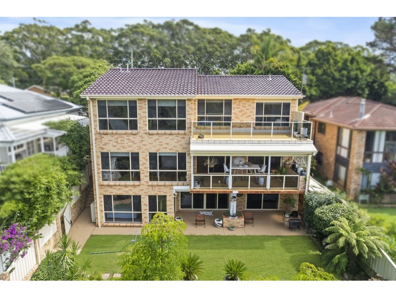 22 Charles Kay Drive, Terrigal NSW 2260