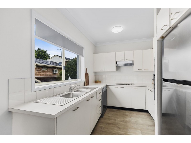 8/39-45 Havenview Road, Terrigal NSW 2260