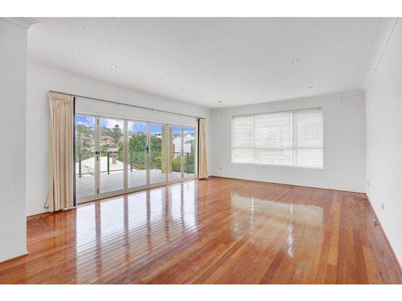 1/5 Maroomba Road, Terrigal NSW 2260