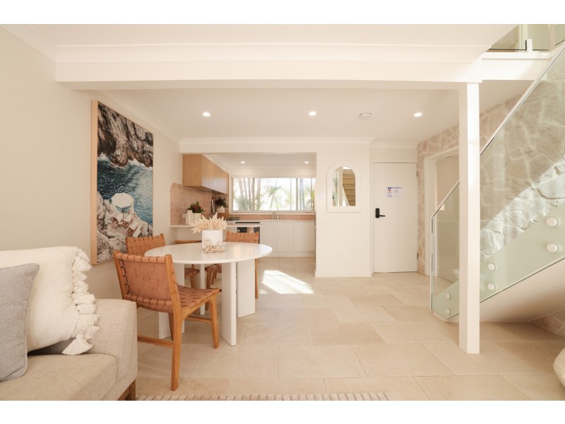 16/74-78 Ocean View Drive, Wamberal NSW 2260