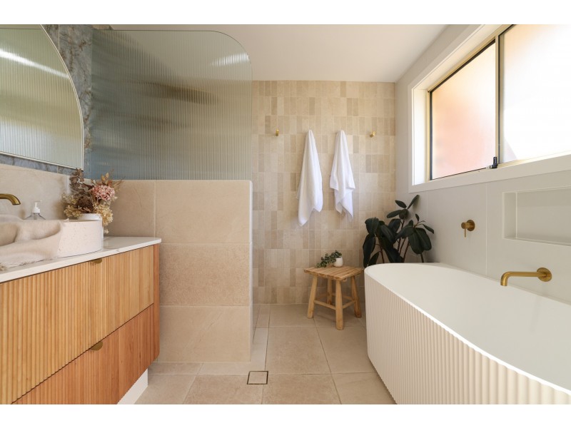 16/74-78 Ocean View Drive, Wamberal NSW 2260
