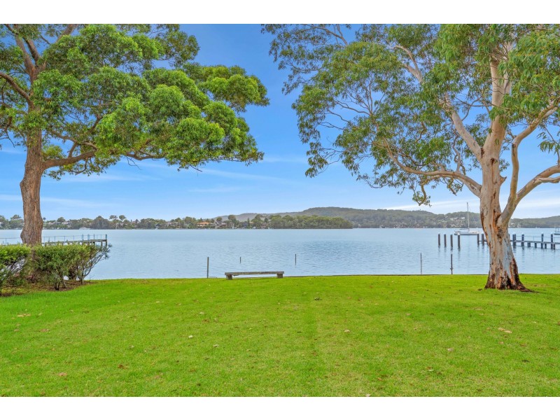 7/15 Kurrawa Avenue, Point Clare NSW 2250