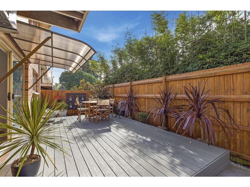 2/82 Ocean View Drive, Wamberal NSW 2260