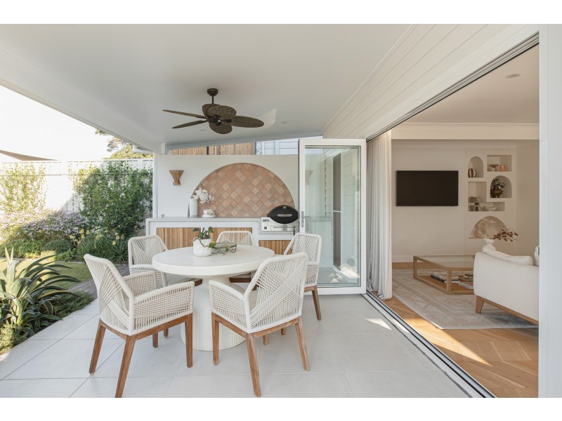 2 Anchorage Crescent, Terrigal NSW 2260