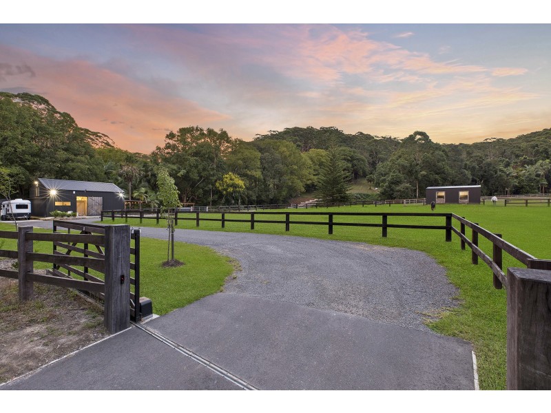 181 Oak Road, Matcham NSW 2250