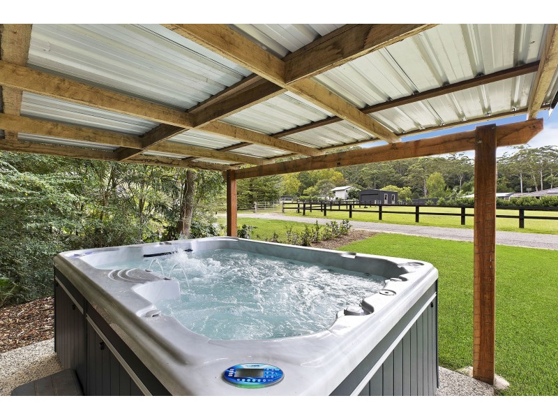 181 Oak Road, Matcham NSW 2250