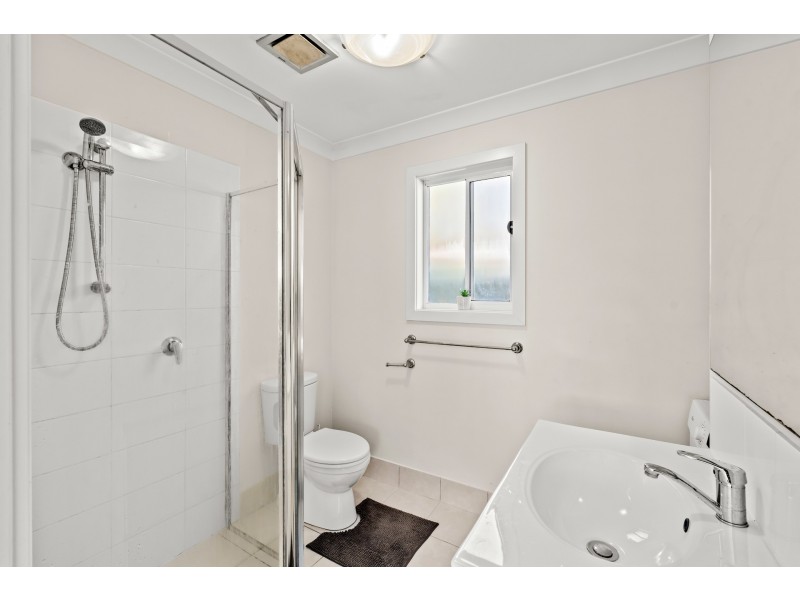 9a McGrath Close, Lisarow NSW 2250