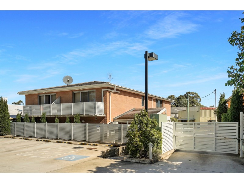 2/65B Webb Street, East Gosford NSW 2250