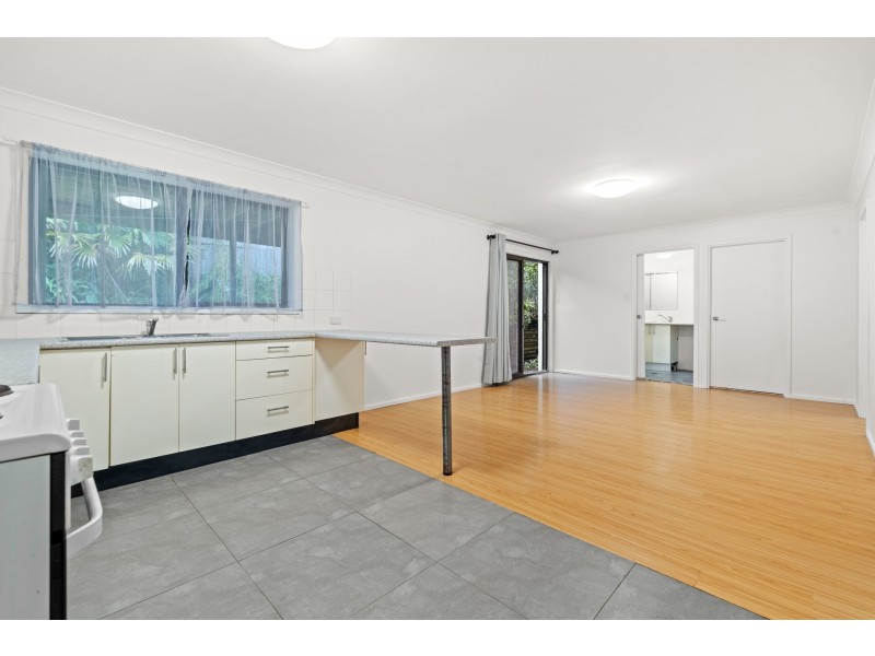 39a Noorong, Forresters Beach NSW 2260