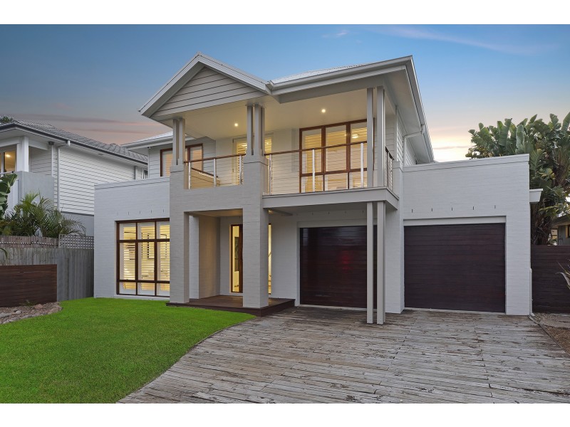 27 View Street, North Avoca NSW 2260