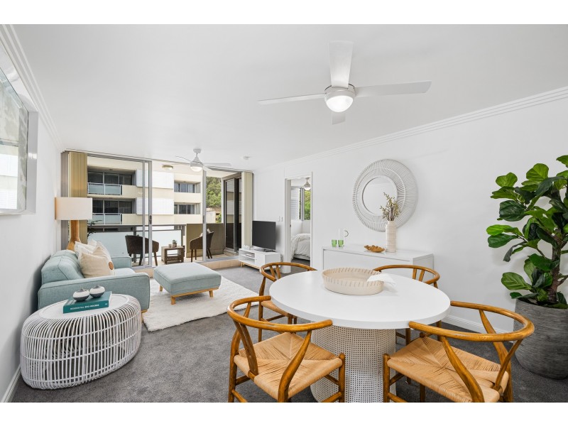 37/12 Baker Street, Gosford NSW 2250