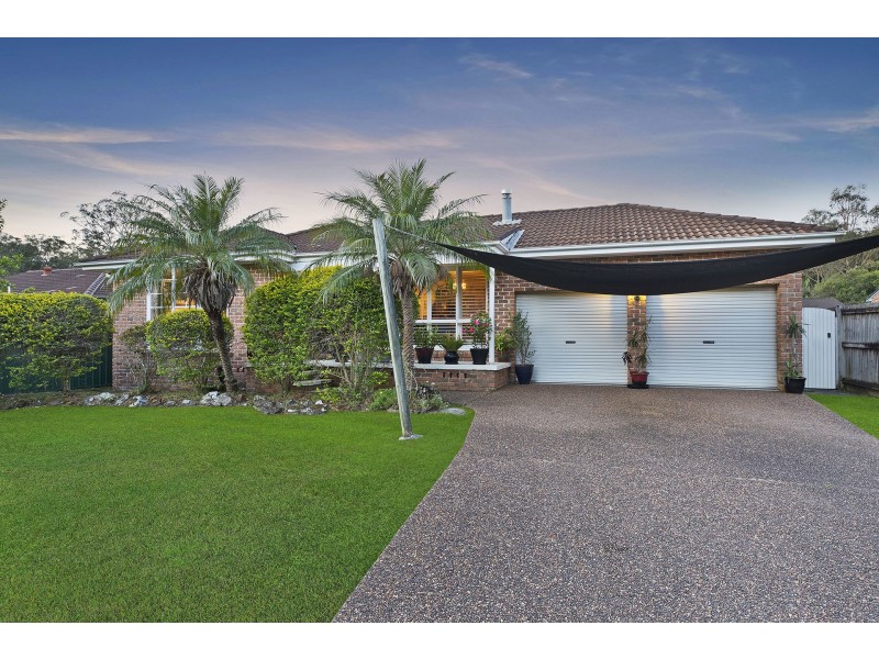 9 Christle Street, Green Point NSW 2251