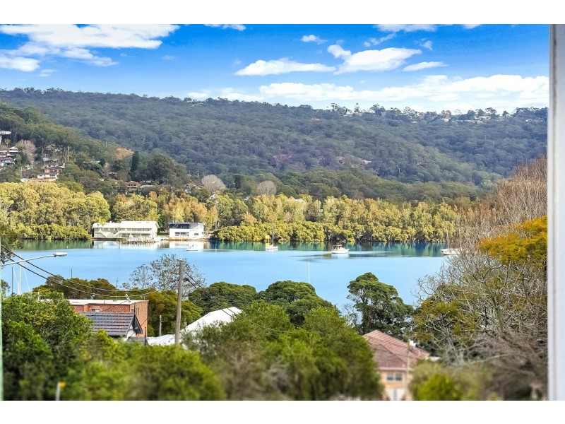 206/8 Duke Street, Point Frederick NSW 2250