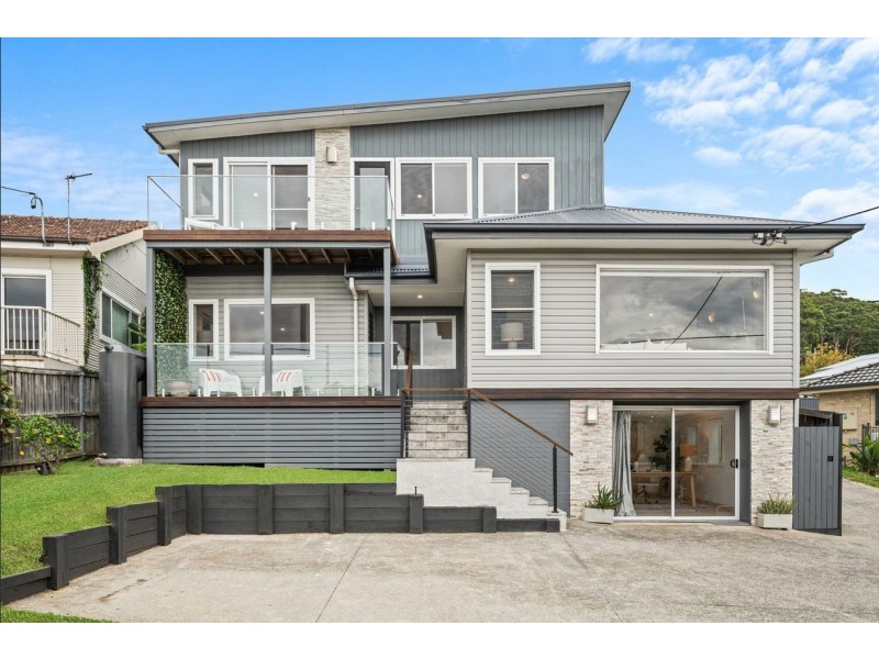 1a Coreen Drive, Wamberal NSW 2260