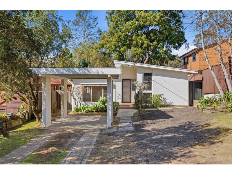 22 Girraween Avenue, Erina NSW 2250