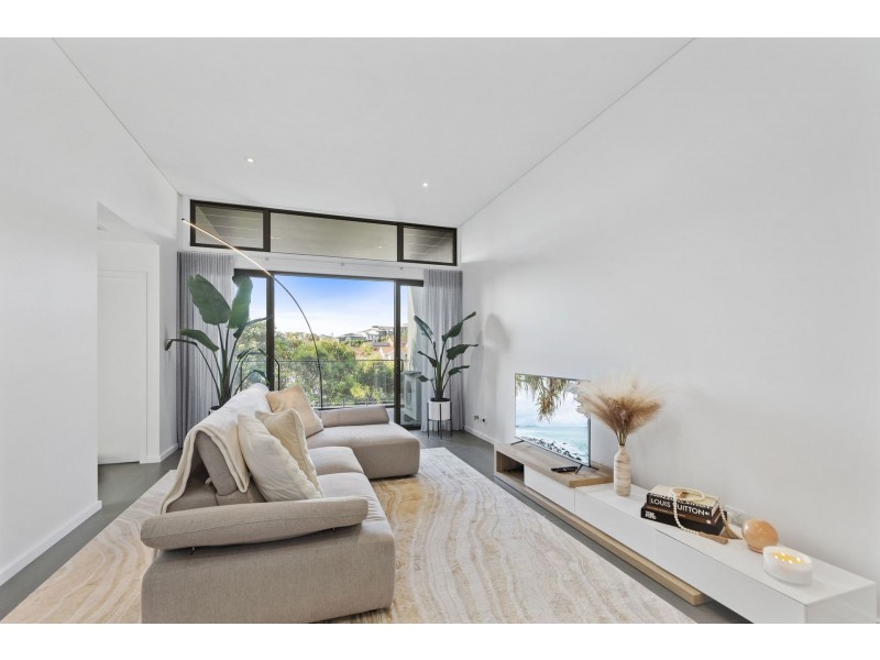 10/65 Scenic Highway, Terrigal NSW 2260