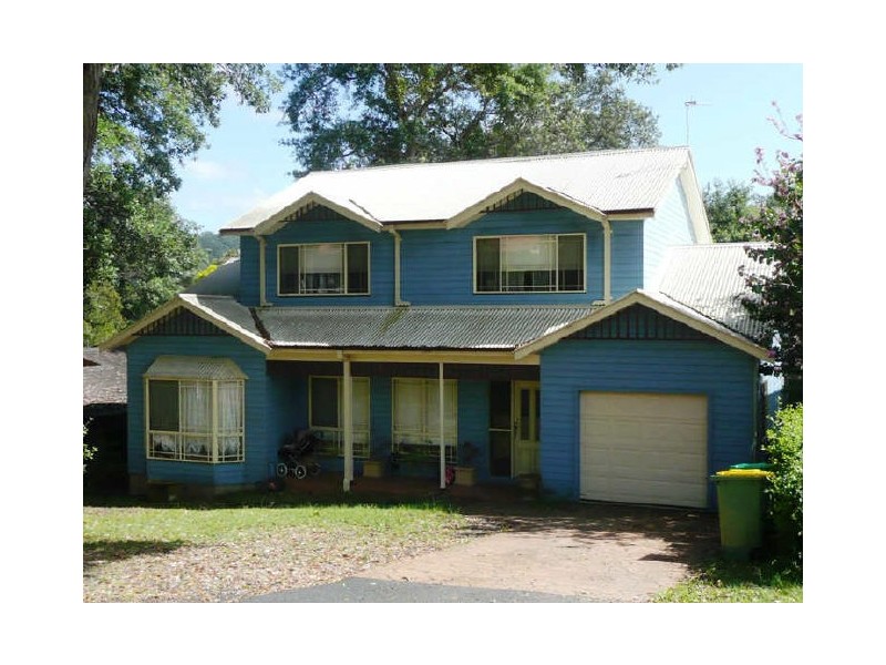 5 Grove Road, Wamberal NSW 2260