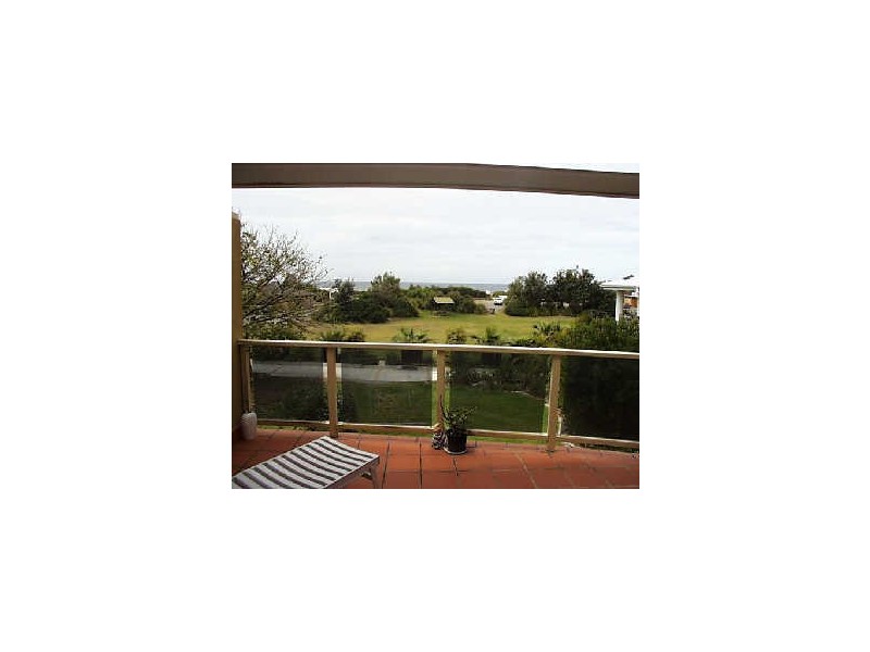 4/133 Ocean View Drive, Wamberal NSW 2260