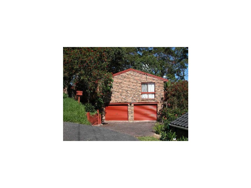 2 Cabbage Tree Avenue, Avoca Beach NSW 2251