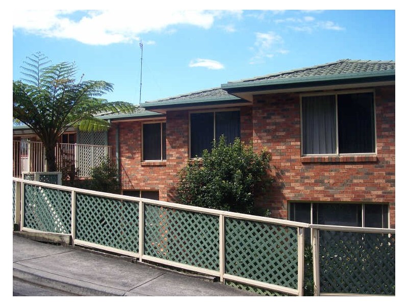 2/24 Painters Lane, Terrigal NSW 2260