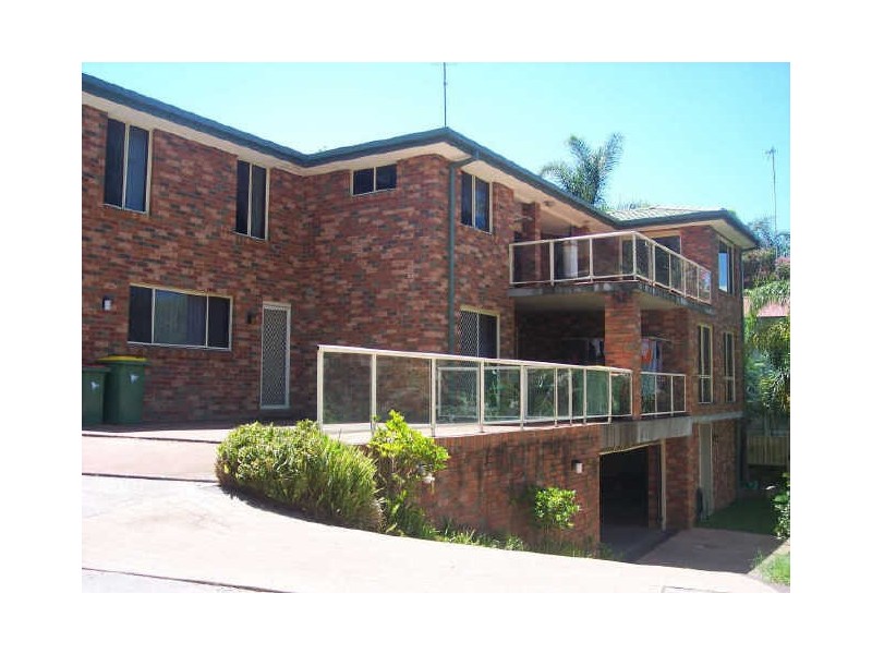 2/24 Painters Lane, Terrigal NSW 2260