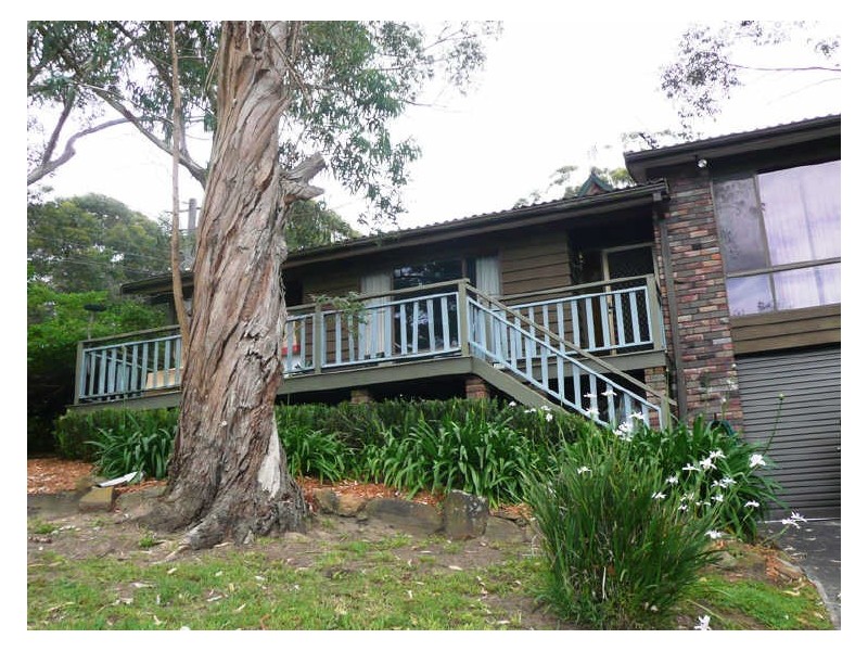 110 Bradleys Road, North Avoca NSW 2260