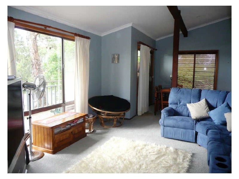 110 Bradleys Road, North Avoca NSW 2260