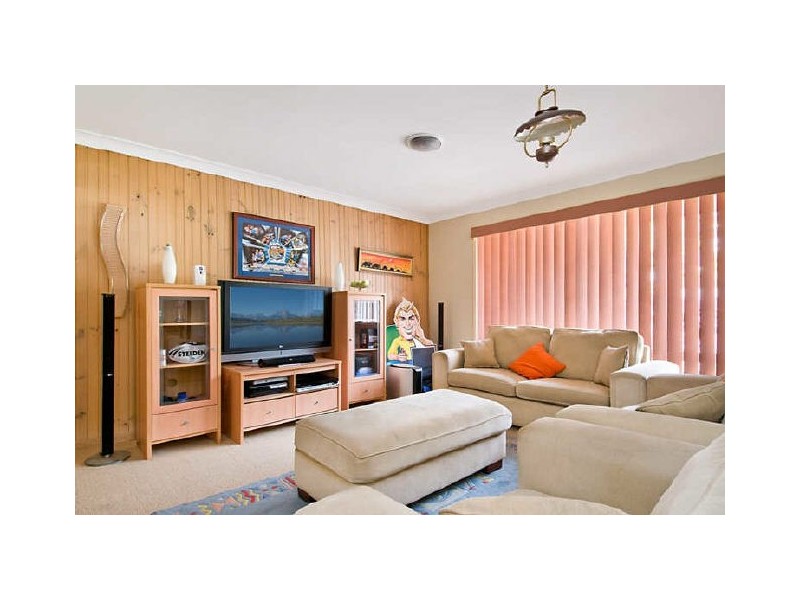 11 Rysdyk Parade, Wamberal NSW 2260