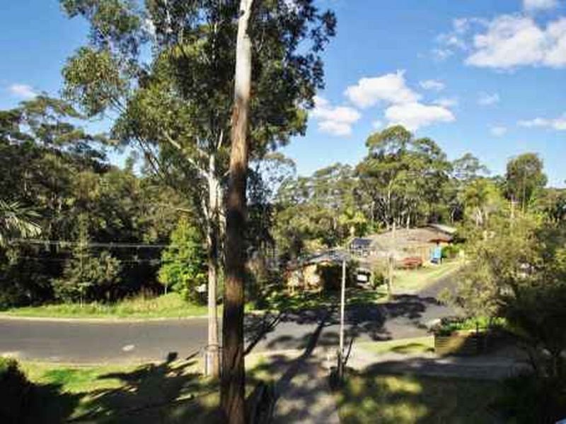 57 Lakeshore Drive, North Avoca NSW 2260