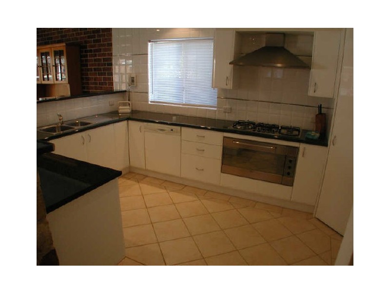 17 View Street, North Avoca NSW 2260