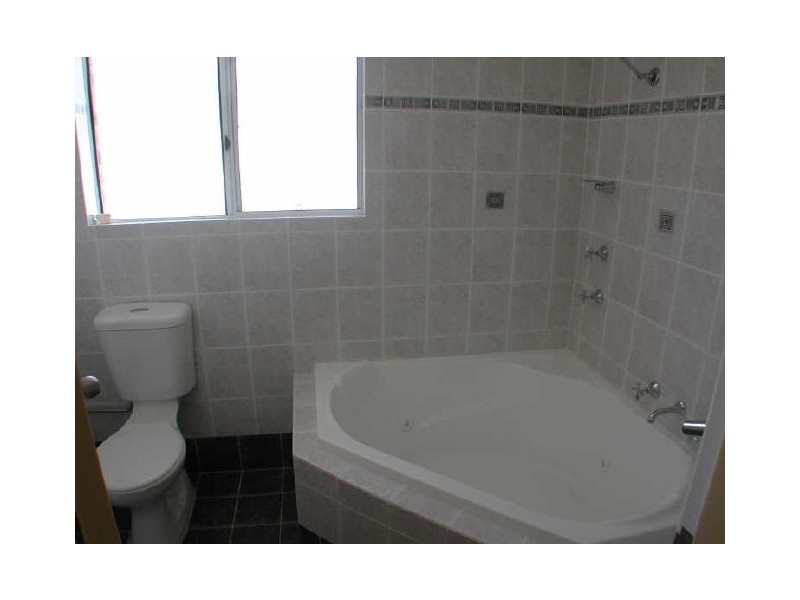 17 View Street, North Avoca NSW 2260