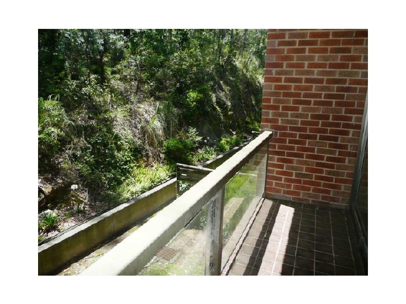 21/3 Joseph Lloyd Cl,, Gosford NSW 2250