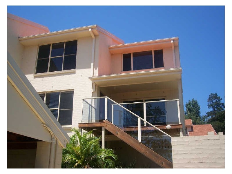 1/12 Dakara Avenue, Erina NSW 2250