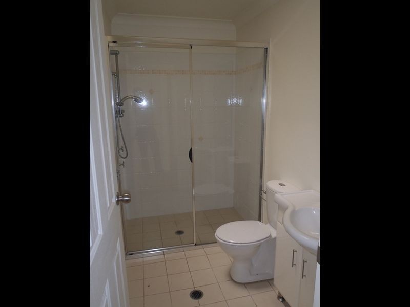 1/12 Dakara Avenue, Erina NSW 2250