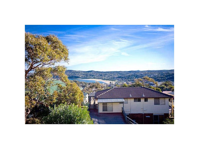 110 Del Monte Place, Copacabana NSW 2251