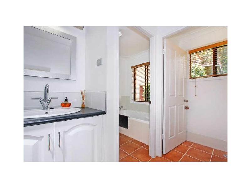 38 Dover Road, Wamberal NSW 2260
