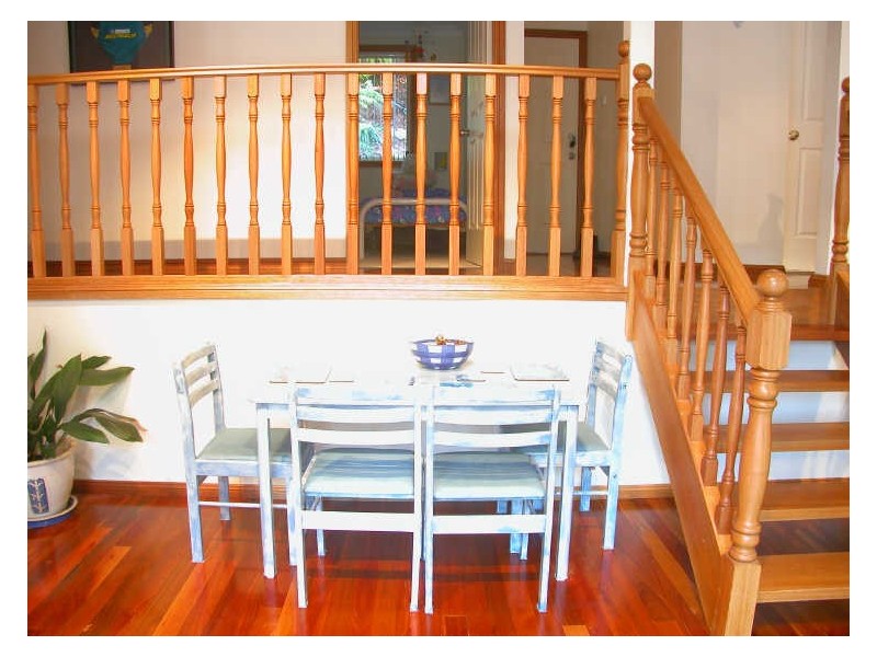19 Harcourt Place, North Avoca NSW 2260