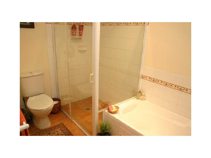 8/2-4 Chapman Cresent, Avoca Beach NSW 2251