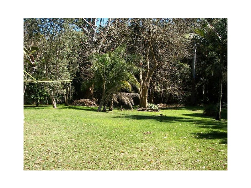 76 Lakeshore Drive, North Avoca NSW 2260